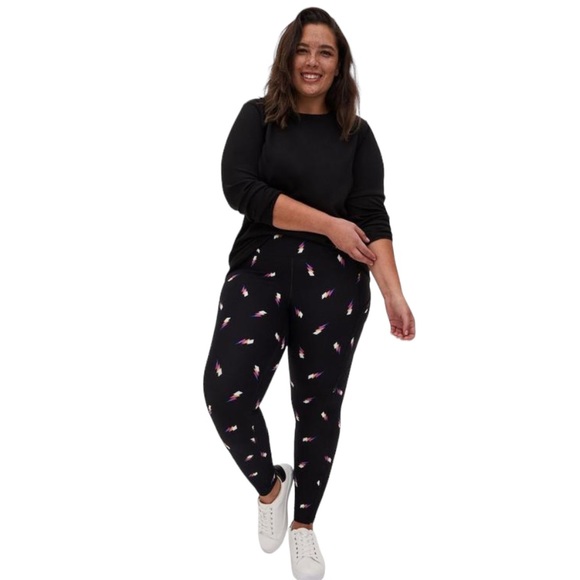 Torrid Performance Core Full Length Active Legging Side Pockets W-464 Plus Sz 2X - Picture 3 of 10